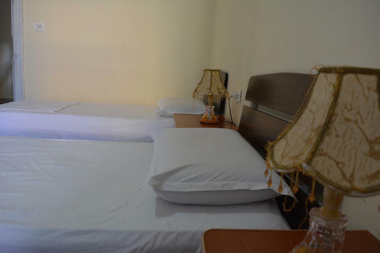 Hotel Republika 地拉那 外观 照片